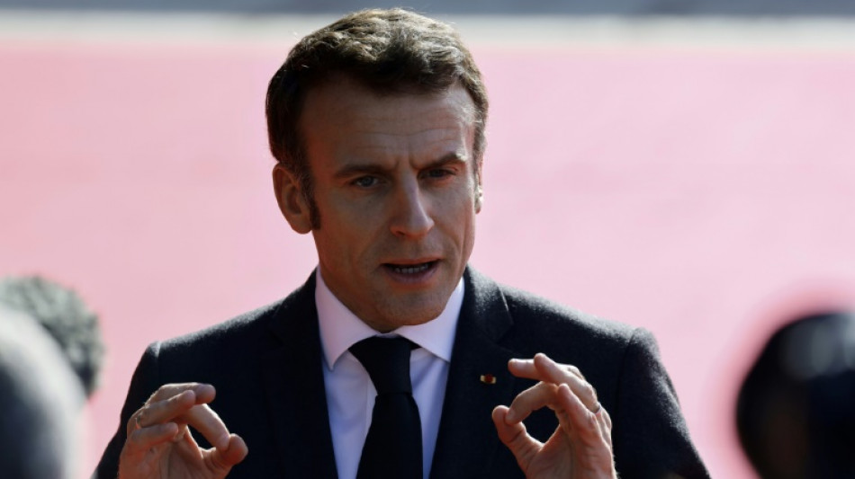 Francia prev&eacute; regularizaci&oacute;n de trabajadores sin papeles en reforma migratoria