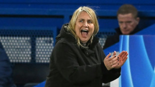 Chelsea's tense Women's title race 'business as usual' for Hayes