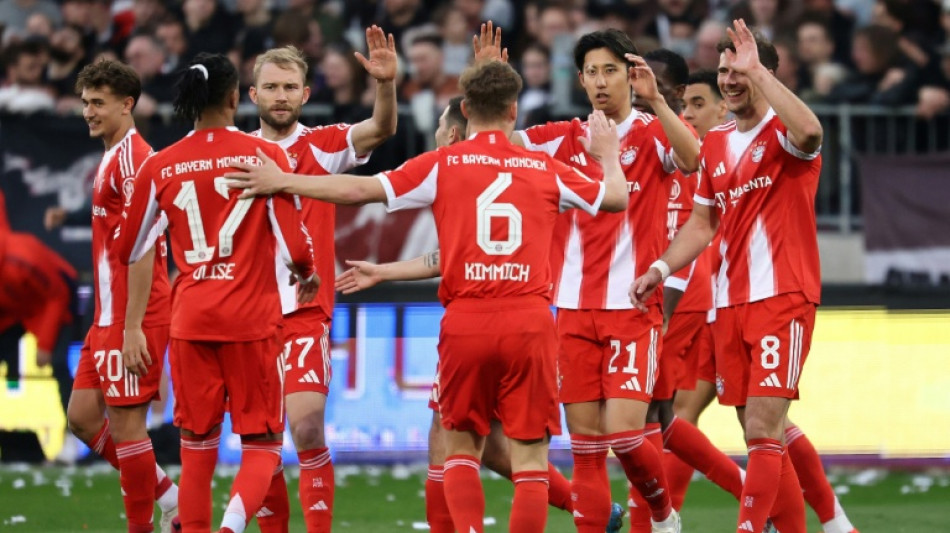Bayern fica mais perto do t&iacute;tulo e bate recorde de gols na Bundesliga
