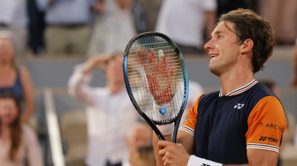 'He's only human': Zverev tells Ruud weight of history can unsettle Djokovic