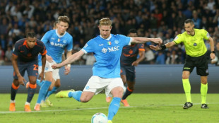 Napoli vence Inter e volta &agrave; lideran&ccedil;a do Italiano