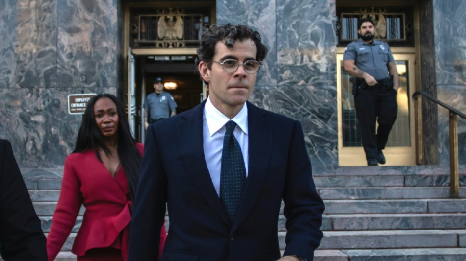  Au proc&egrave;s des r&eacute;seaux sociaux, le patron d'Instagram se d&eacute;fend de nourrir l'addiction des jeunes 