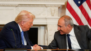 Trump sostiene la rielezione del premier dell'Armenia Pashinyan