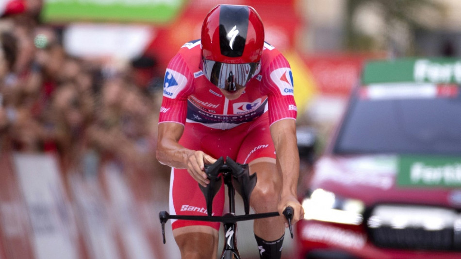 Vuelta: Carapaz gewinnt - Evenepoel trotz Sturz souver&auml;n