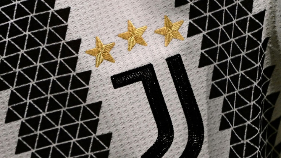 Juventus fined, avoid points deduction in false accounting trial