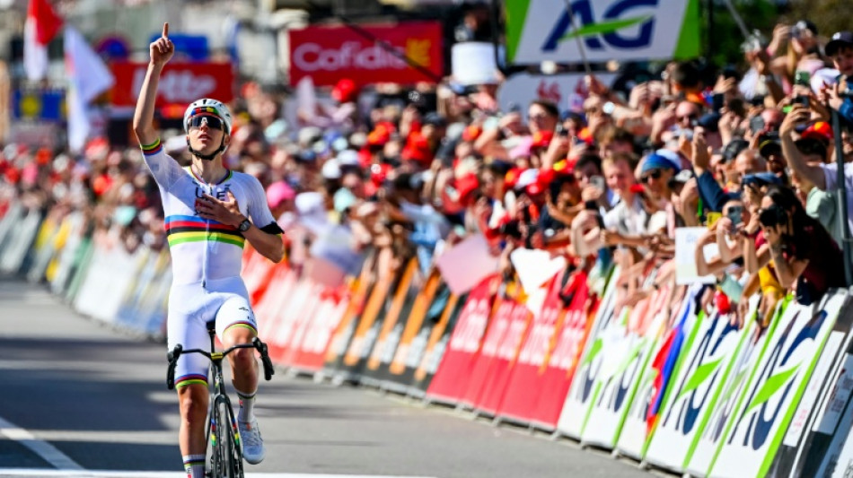  Li&egrave;ge-Bastogne-Li&egrave;ge: Pogacar s'impose pour la 4e fois, Seixas &eacute;patant 2e 