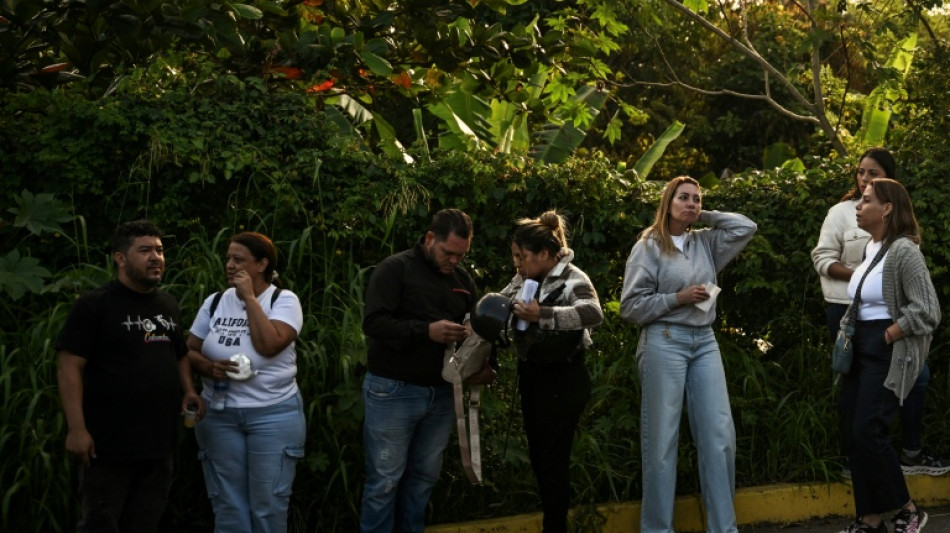  Venezolanos aguardan con esperanza la liberaci&oacute;n de m&aacute;s presos pol&iacute;ticos 