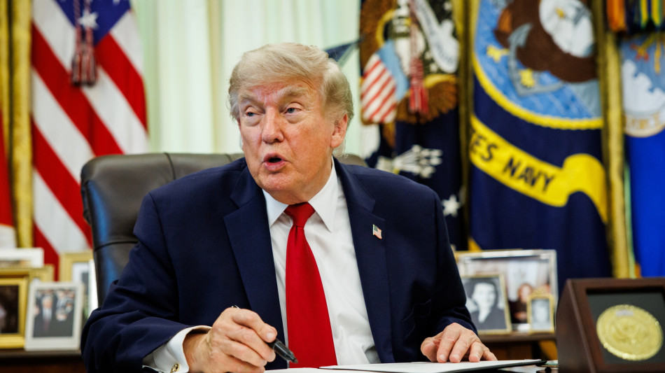  Trump elogia la Cina perch&eacute; non ha lo ius soli, 'una grande nazione' 