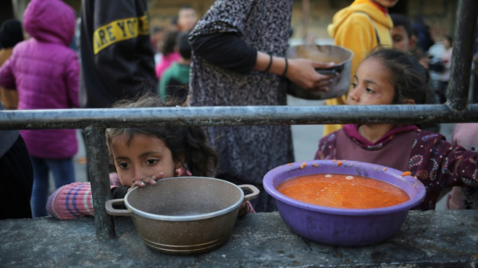 Primeiro navio com mantimentos se dirige &agrave; Faixa de Gaza