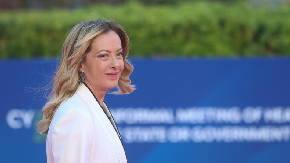  Meloni, 'scostamento di bilancio? Vediamo, non escludiamo nulla' 