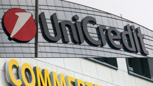 Mont&eacute;e au capital de Commerzbank: feu vert de la BCE, mais UniCredit temporise