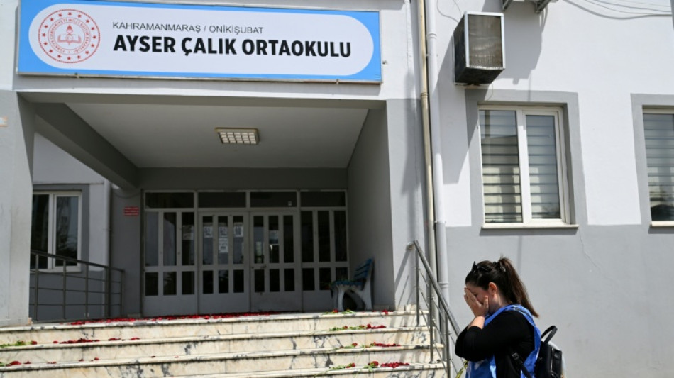  La muerte de una ni&ntilde;a eleva a el 10 n&uacute;mero de estudiantes fallecidos en una escuela en Turqu&iacute;a 