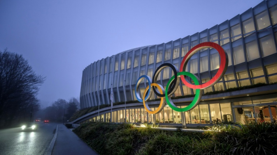 COI defende retorno dos atletas juniores russos e bielorrussos, com hinos nacionais e bandeiras