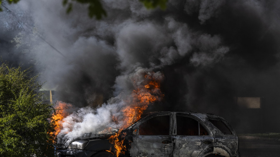 Zelensky, 'salgono a 5 i morti nel raid russo a Kramatorsk'