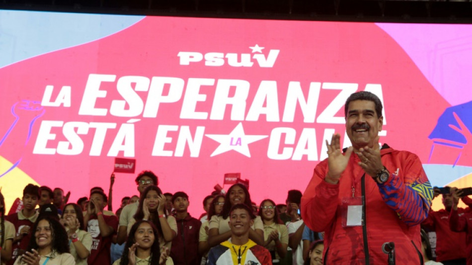 China apoia Venezuela em processo eleitoral e critica 'interfer&ecirc;ncia externa'
