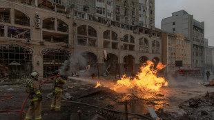 Ukraine: un mort et des ambassades endommag&eacute;es dans une frappe de missiles russes sur Kiev