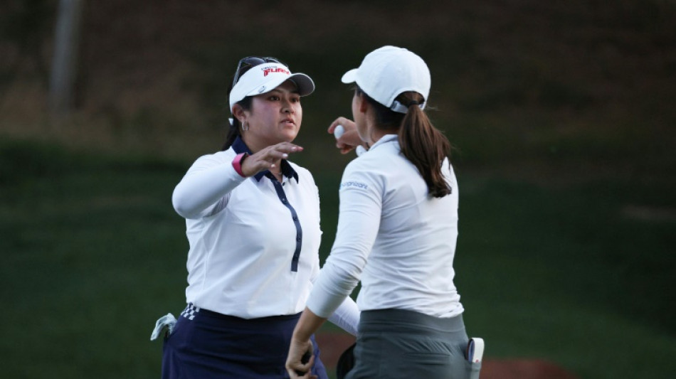 Valenzuela downs top-seeded Vu on second day of LPGA Match-Play