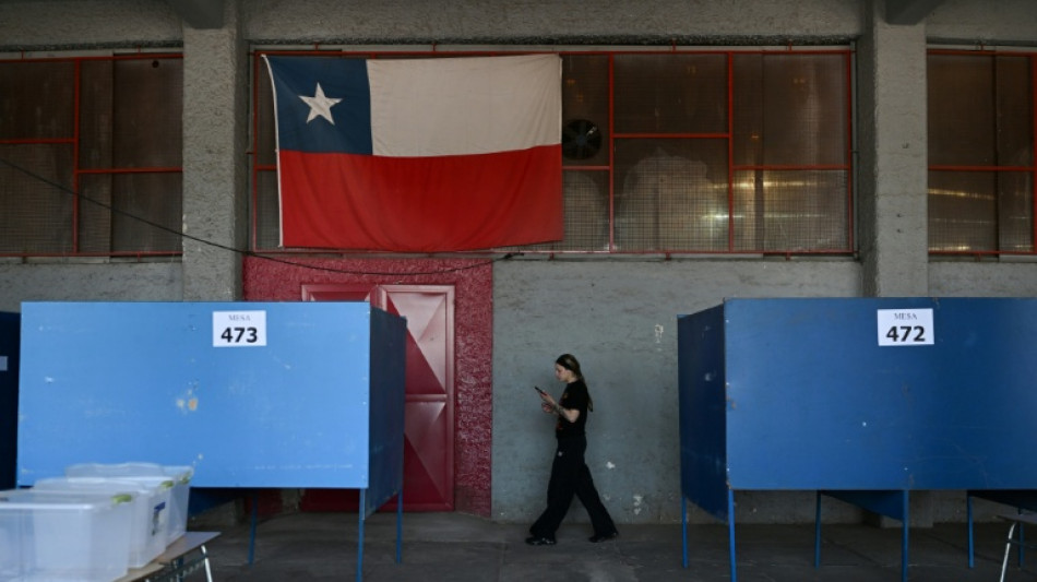 Le Chili &eacute;lit son pr&eacute;sident sur fond d'ins&eacute;curit&eacute; et de pouss&eacute;e de l'extr&ecirc;me droite