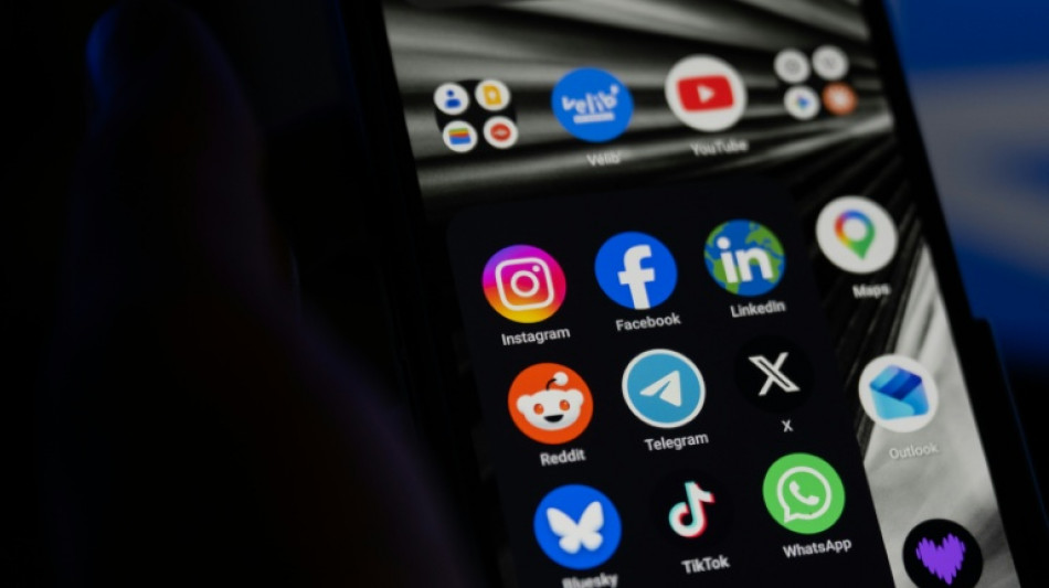  French lawmakers expected to approve social media ban for under-15s  