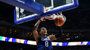 EEUU y Serbia se exhiben y pisan las 'semis' del Mundial de b&aacute;squet