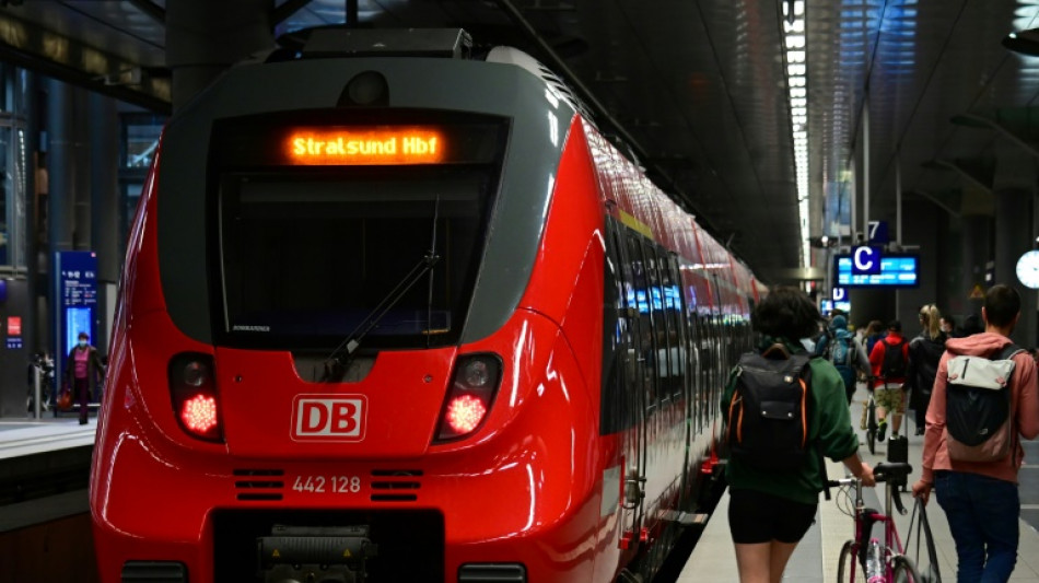 Gr&ouml;&szlig;ter Verkehrsverbund h&auml;lt sofortige Neun-Euro-Ticket-Nachfolge f&uuml;r nicht machbar