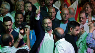 La extrema derecha entra en un tercer gobierno regional en Espa&ntilde;a