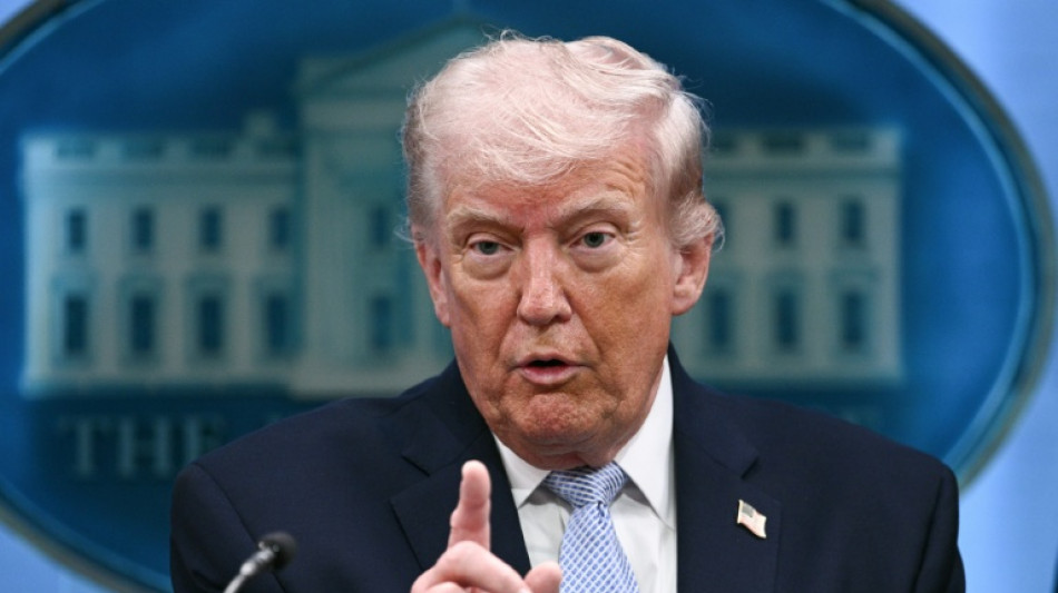  Trump adverte que 'uma civiliza&ccedil;&atilde;o inteira morrer&aacute;' por falta de acordo com Ir&atilde; 