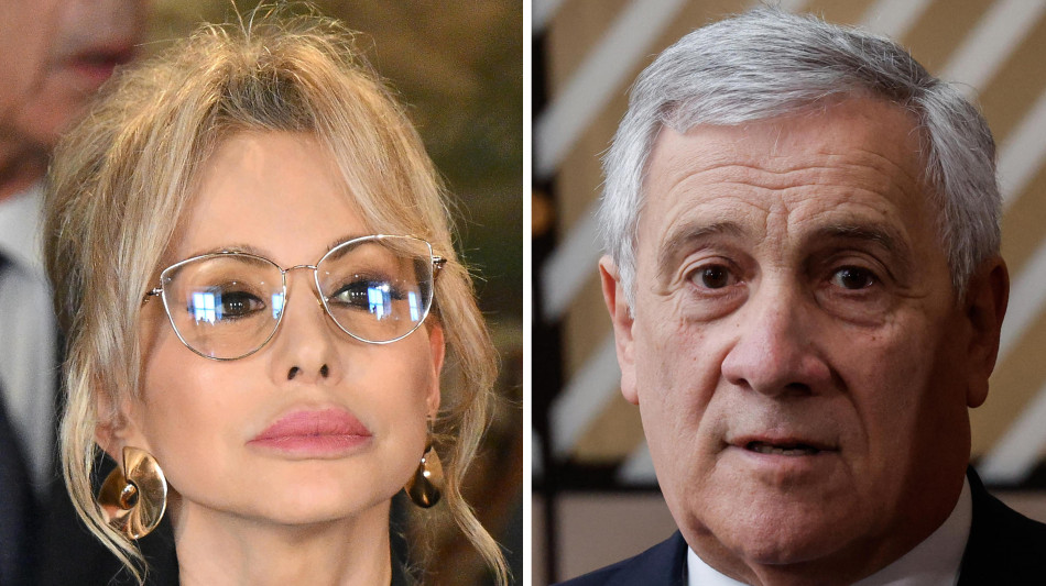 Tajani lascia Cologno, quasi 4 ore con Marina e Piersilvio Berlusconi