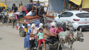 Gaza: la D&eacute;fense civile annonce une nouvelle frappe meurtri&egrave;re sur un camp de d&eacute;plac&eacute;s