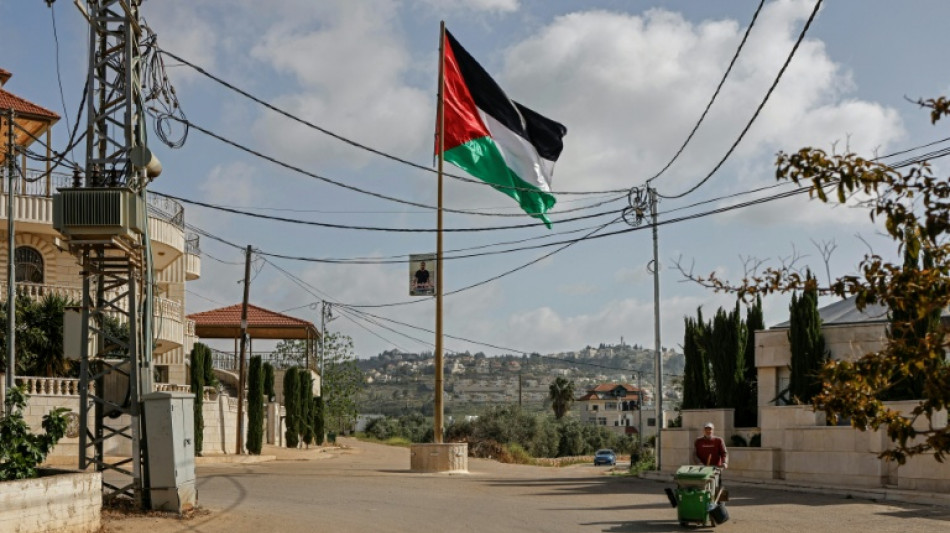  Palestinos votan en primeras elecciones desde el inicio de la guerra en Gaza 