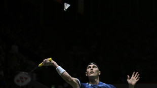 Axelsen storms into Indonesia Open semis as Yamaguchi falls