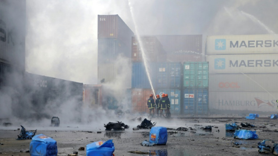 Gigantesca explosi&oacute;n en dep&oacute;sito de contenedores en Banglad&eacute;s deja 49 muertos