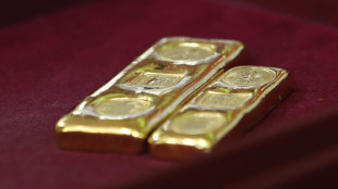 Prezzo dell'oro in aumento, spot a 3.323,11 dollari