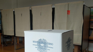 Comunali, a met&agrave; sezioni l'affluenza &egrave; al 61%