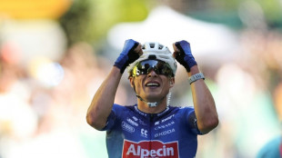 El belga Philipsen festeja por fin un triunfo de etapa en este Tour