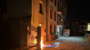Bottiglie incendiarie contro abitazione di un cronista nel Vicentino