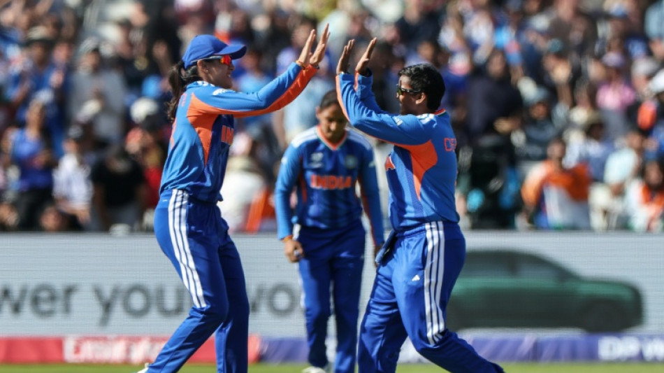  India rout Pakistan at women's T20 World Cup 