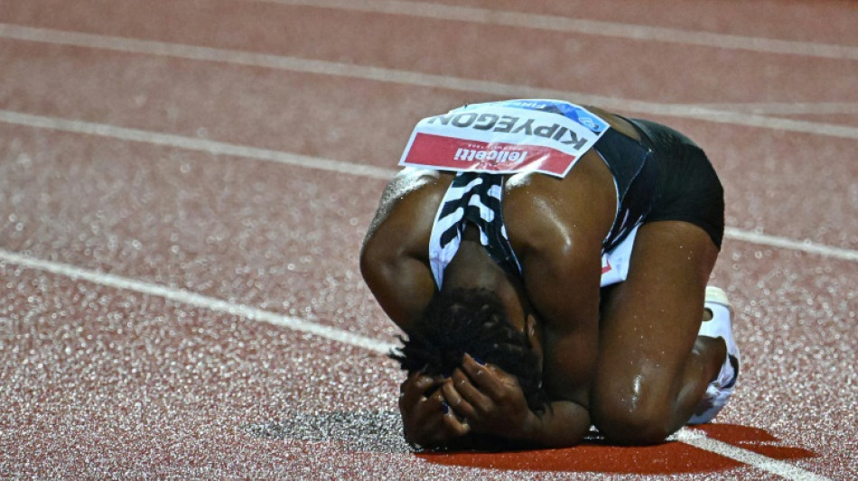 Kipyegon breaks 1500m world record, Kerley cruises in Florence