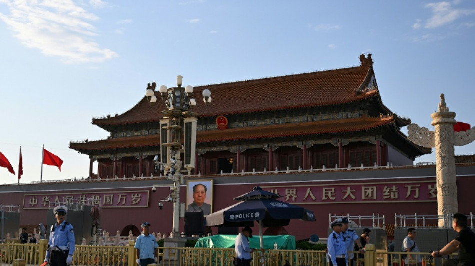 Kim et Poutine aux c&ocirc;t&eacute;s du pr&eacute;sident chinois pour un d&eacute;fil&eacute; militaire g&eacute;ant