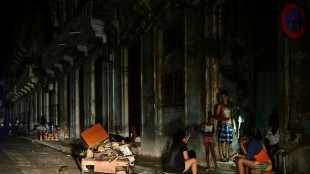 Arriv&eacute;e imminente d'un ouragan &agrave; Cuba, qui passe sa deuxi&egrave;me nuit sans &eacute;lectricit&eacute;