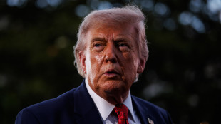 Trump, 'Cuba non ha niente, la aiuteremo. Portaerei non per intimidirla'