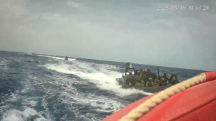 Attivisti della Flotilla cominciano ad arrivare a Ashdod su navi Idf