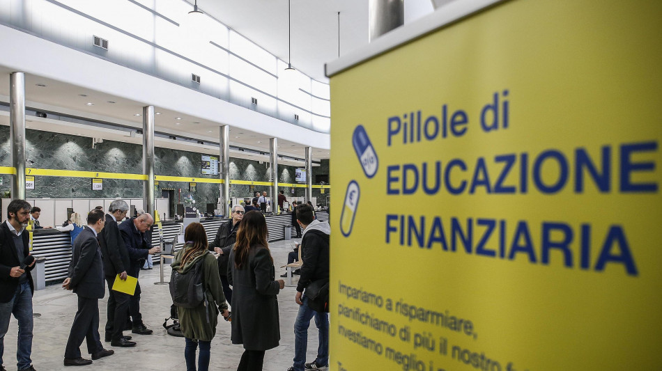 Poste: 'Pi&ugrave; educazione finanziaria per scelte pi&ugrave; consapevoli'