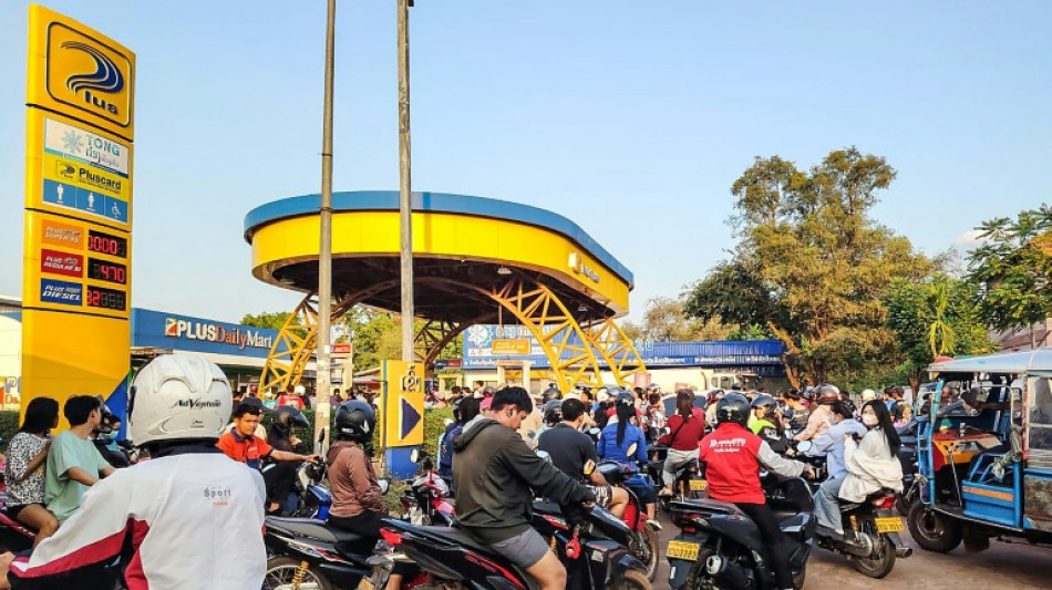  Hours-long fuel queues in Laos capital Vientiane 