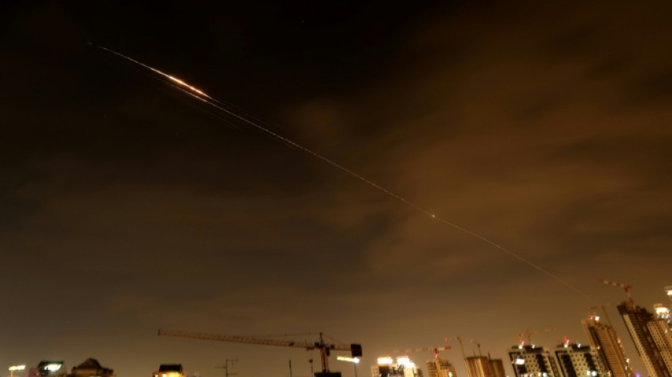  Trump afirma negociar o fim da guerra com alto cargo iraniano 