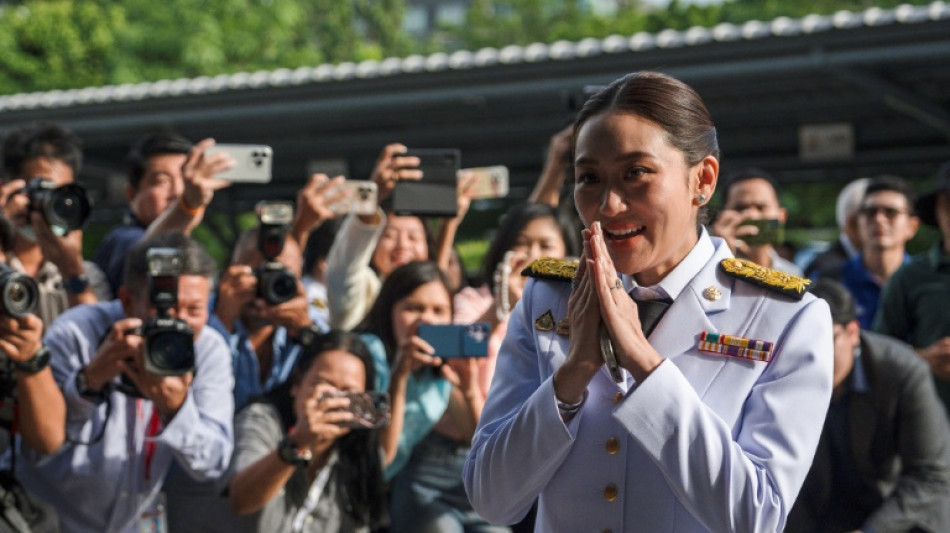 Thailands K&ouml;nig ernennt Tochter von Ex-Regierungschef Thaksin zur Ministerpr&auml;sidentin