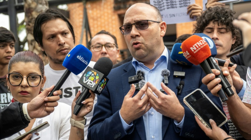  Reclaman el desbloqueo de unos 200 sitios de internet en Venezuela 