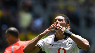Jobe Bellingham admite 'ansiedade' para estar &agrave; altura do irm&atilde;o no Dortmund