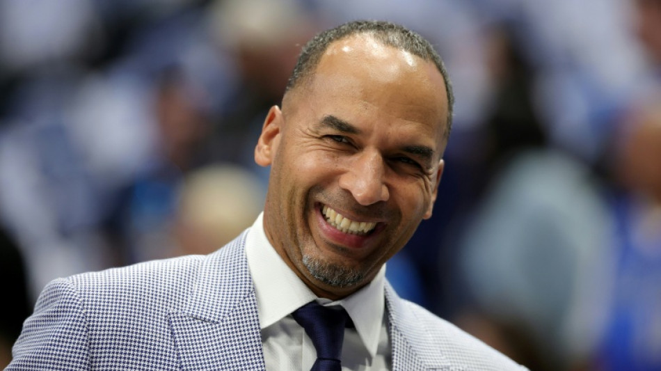 Los Dallas Mavericks despiden al m&aacute;nager general Harrison, que negoci&oacute; el traspaso de  Doncic a los Lakers