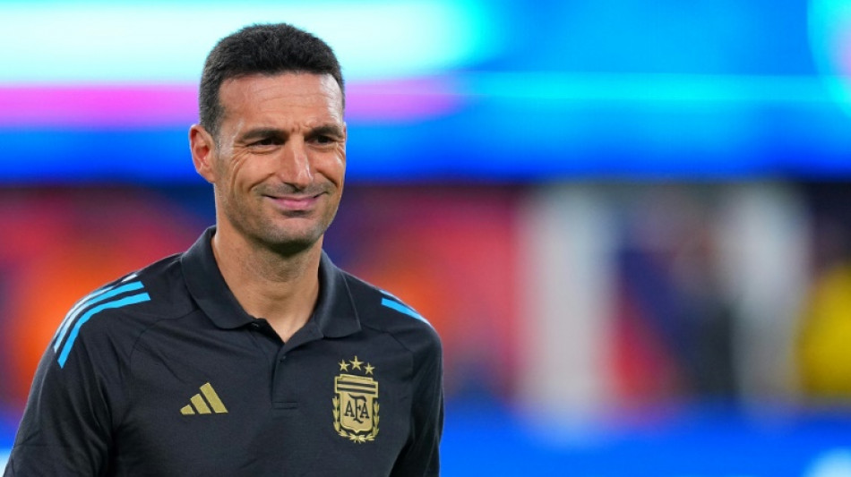 Scaloni e Gareca est&atilde;o fora da 3&ordf; rodada da Copa Am&eacute;rica por suspens&atilde;o
